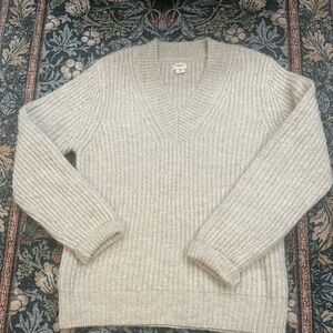 Sperry Women’s Cream V-Neck Sweater